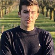 Étudiant en fac de science, je cherche à partager mon savoir pour aider les autres